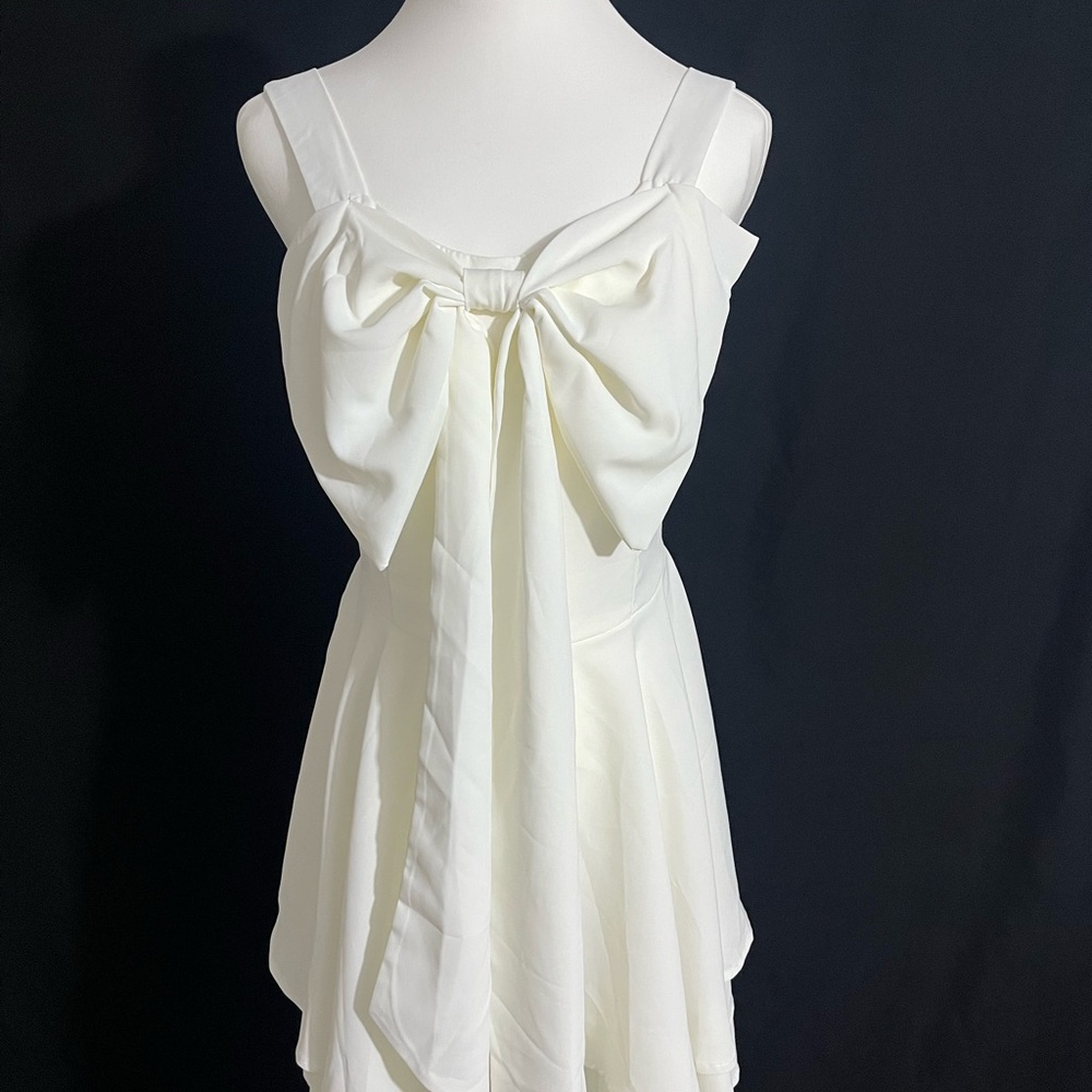 Strapless White Bow Front Dress